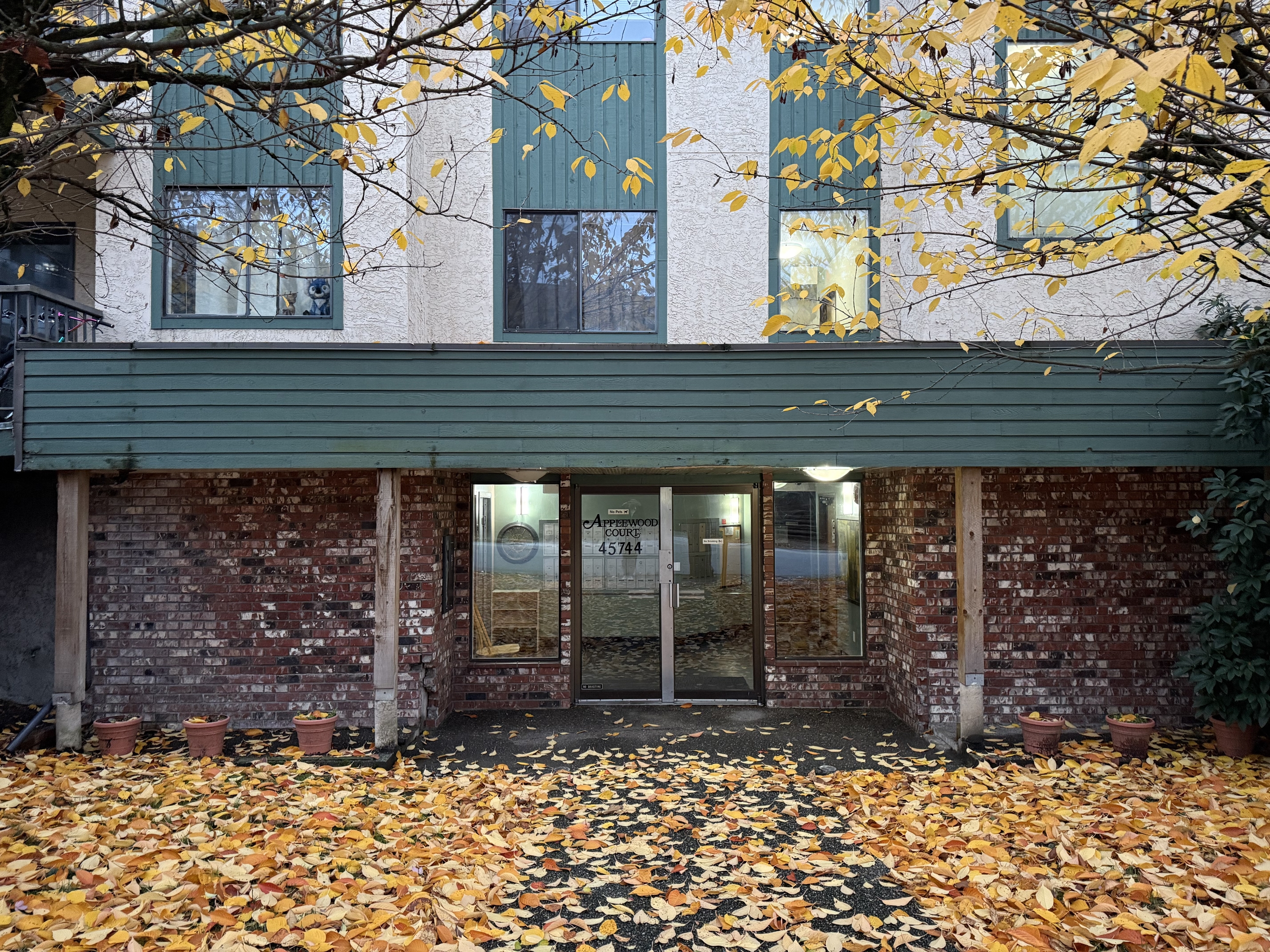 305-45744 Spadina Avenue